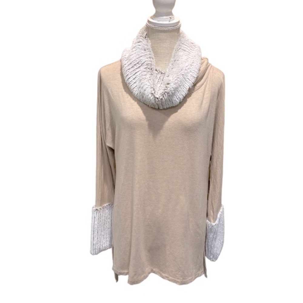 Soft Surroundings Long Sleeve Top Size M Faux Fur Neck and Cuffs